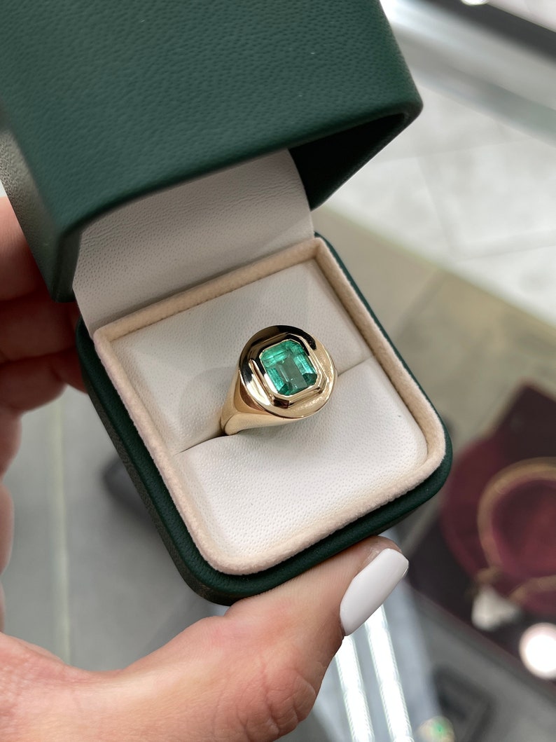 2.81ct 18K Natural Emerald Cut Solitaire Rich Sea Green Solid Gold Men's Signet Ring - JR Colombian Emeralds