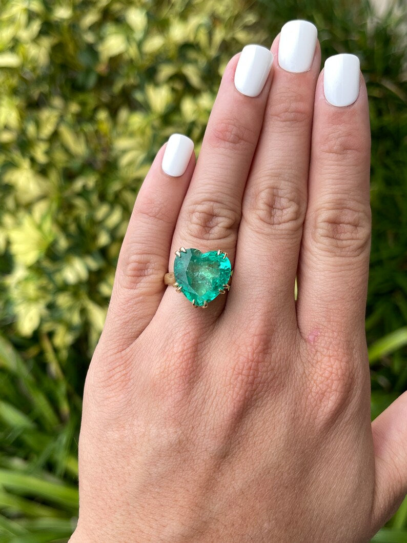 11.62ct Top Qaulity 18K Huge Genuine Vivid Sea Bluish Yellowish Green Emerald Heart Cut Solitaire Gold Ring - JR Colombian Emeralds