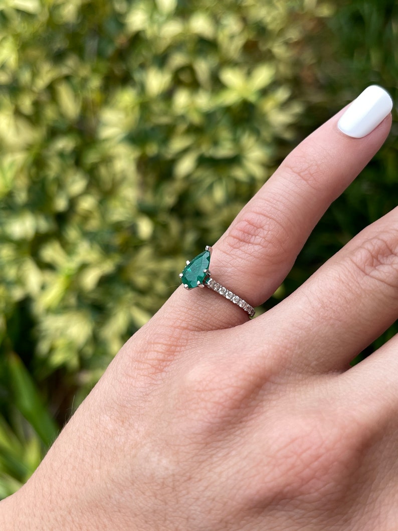 Exquisite Beauty: 1.08tcw 14K Natural Dark Forest Green Emerald-Pear Cut & Pave Diamond Engagement 5 Prong Ring