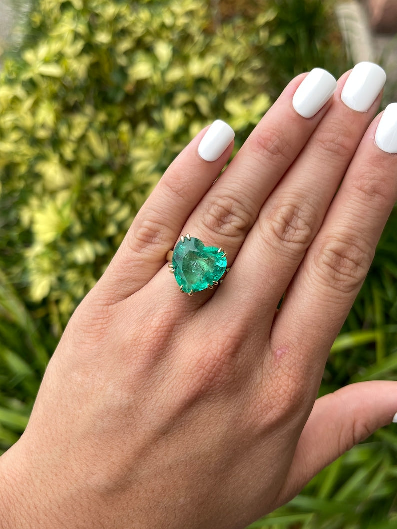 11.62ct Top Qaulity 18K Huge Genuine Vivid Sea Bluish Yellowish Green Emerald Heart Cut Solitaire Gold Ring - JR Colombian Emeralds