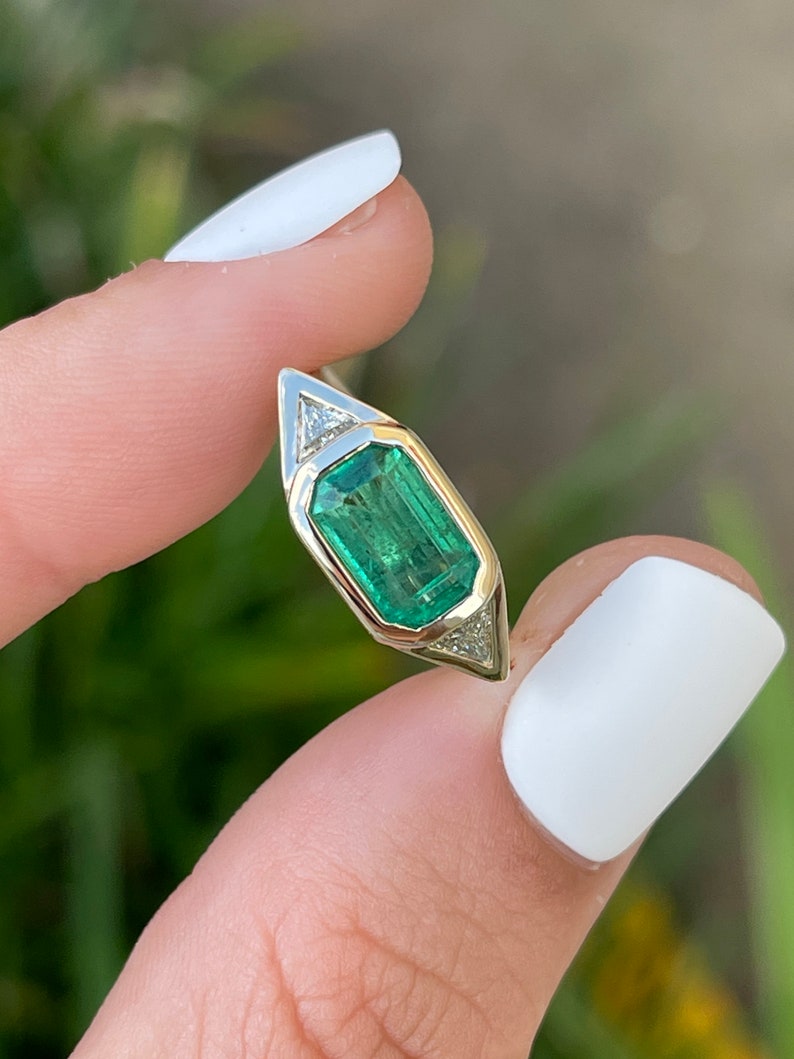 2.62tcw 14K Three Stone East-West Natural Emerald & Trillion Cut Diamond Ring