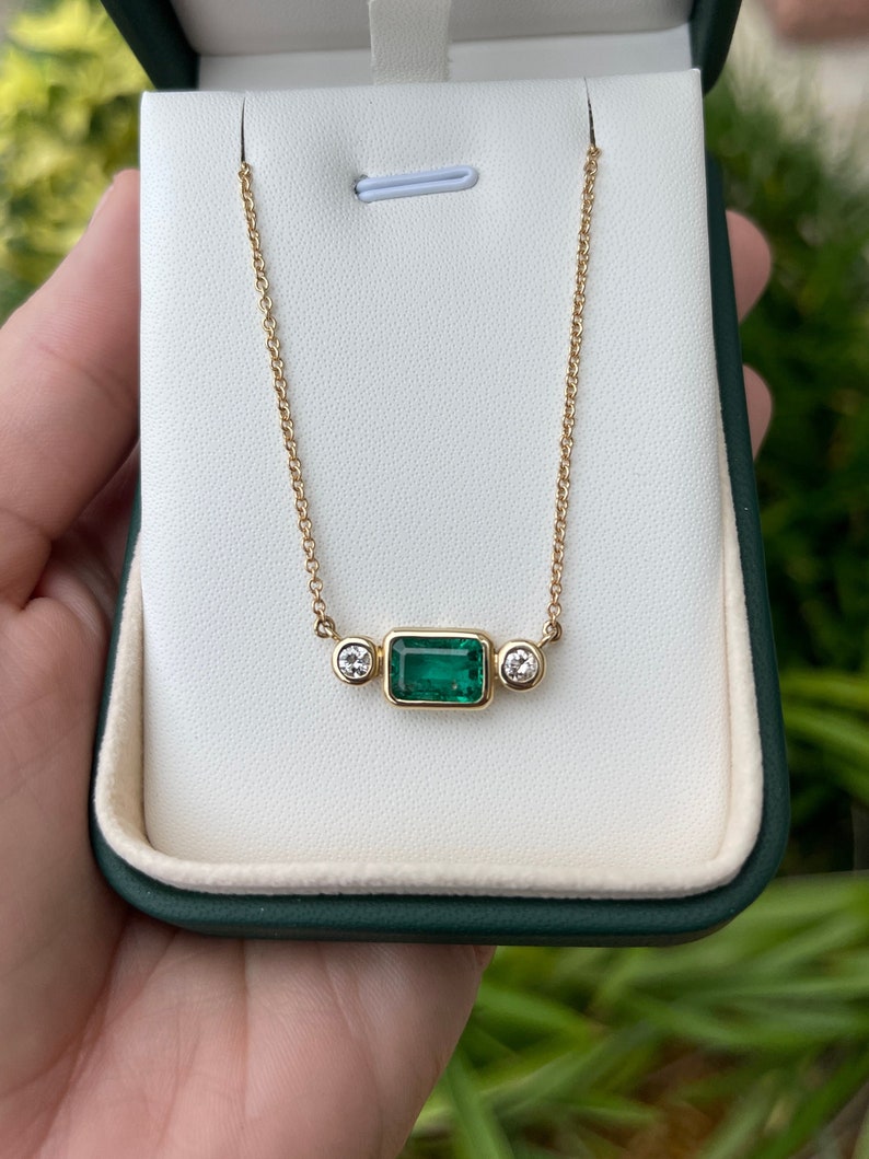 Emerald 14K Gold East-West Set