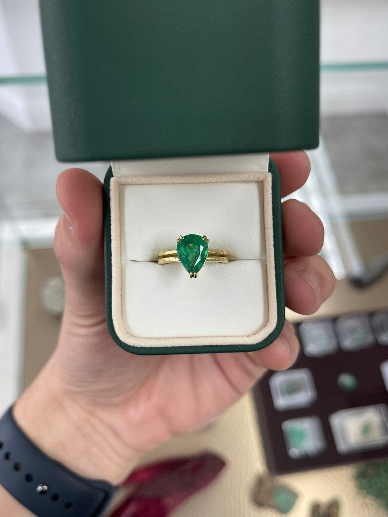 2.90ct 18K Emerald Pear Cut Medium Dark Yellowish Green Double Claw Prong Setting Solitaire Split Shank Gold Ring - JR Colombian Emeralds