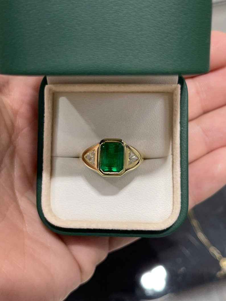 3.24tcw 18K AAA+ Three Stone Green Vertical Top Emerald & Trillion Cut Diamond Gypsy Ring - JR Colombian Emeralds