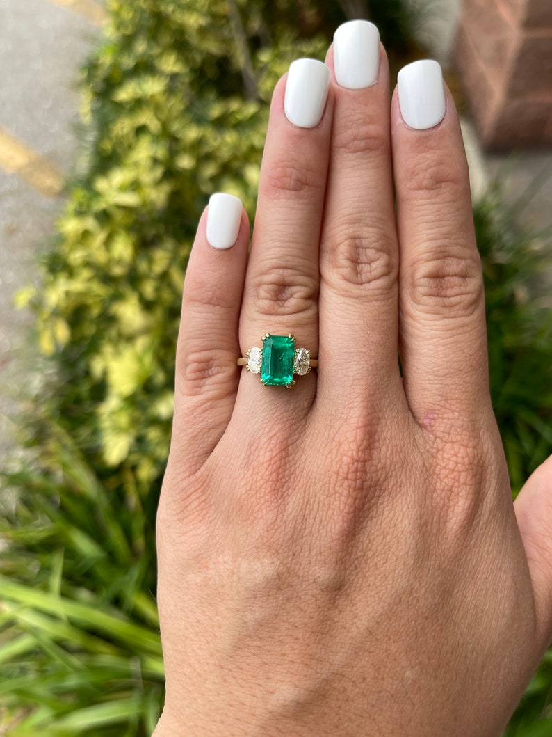 4.16tcw 18K AAA Vivid Medium Dark Green Emerald & Oval Cut Diamond 3 Stone Solid Gold Engagement Rings