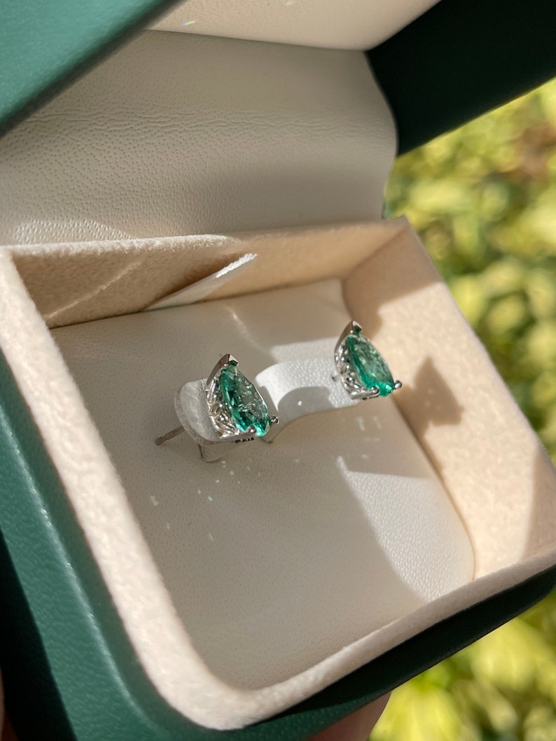 2.10tcw 14K Emerald 3 Prong Classic Traditional Teardrop Solitaire Stud Earrings - JR Colombian Emeralds