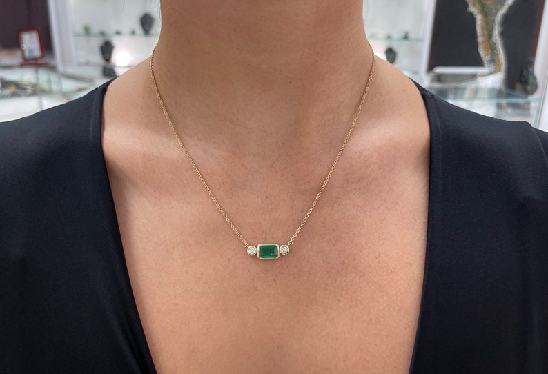 2.77tcw 14K Gold 3 Stone East-West Set Emerald & Round Cut Diamond Side Stones Bezel Necklace - JR Colombian Emeralds