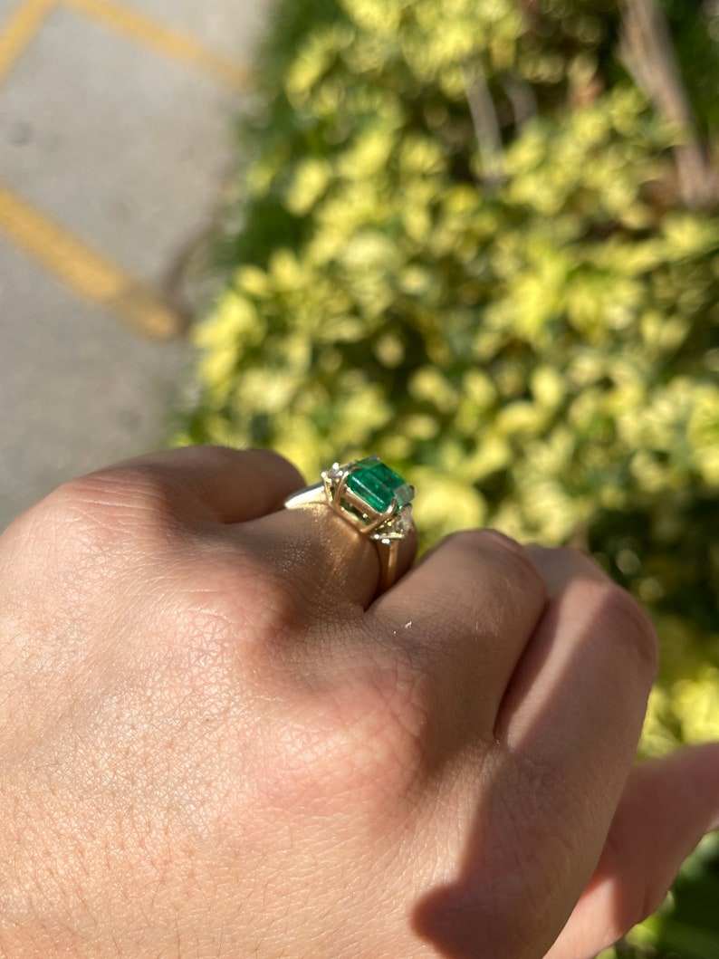 Heirloom Colombian Emerald Diamond Engagement Ring 4.80tcw