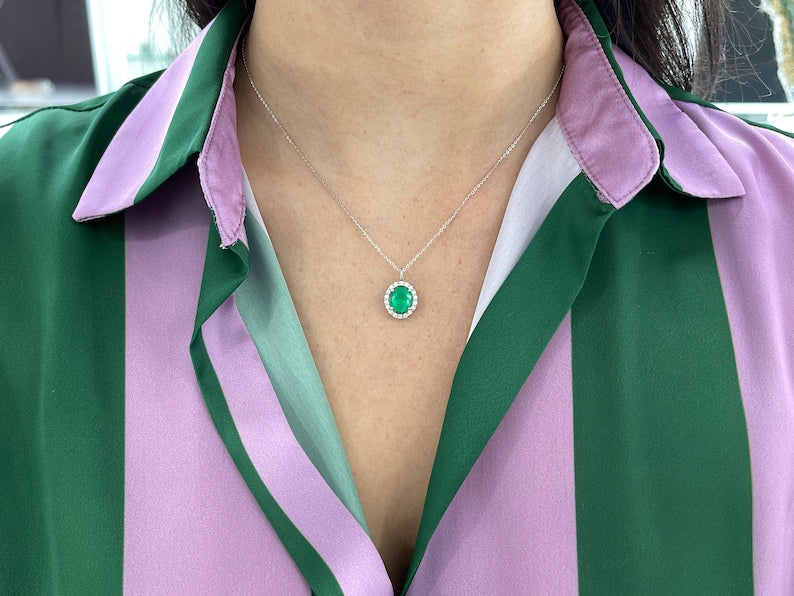 3.25tcw 14K Vivacious Spring Green Emerald-Oval Cut & Diamond Halo Gold Pendant Necklace