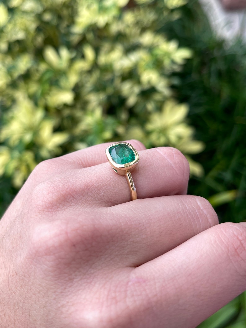 3.48ct 18K Vivid Green Horizontal Contemporary East To West Bezel Cushion Emerald Engagement  Ring - JR Colombian Emeralds