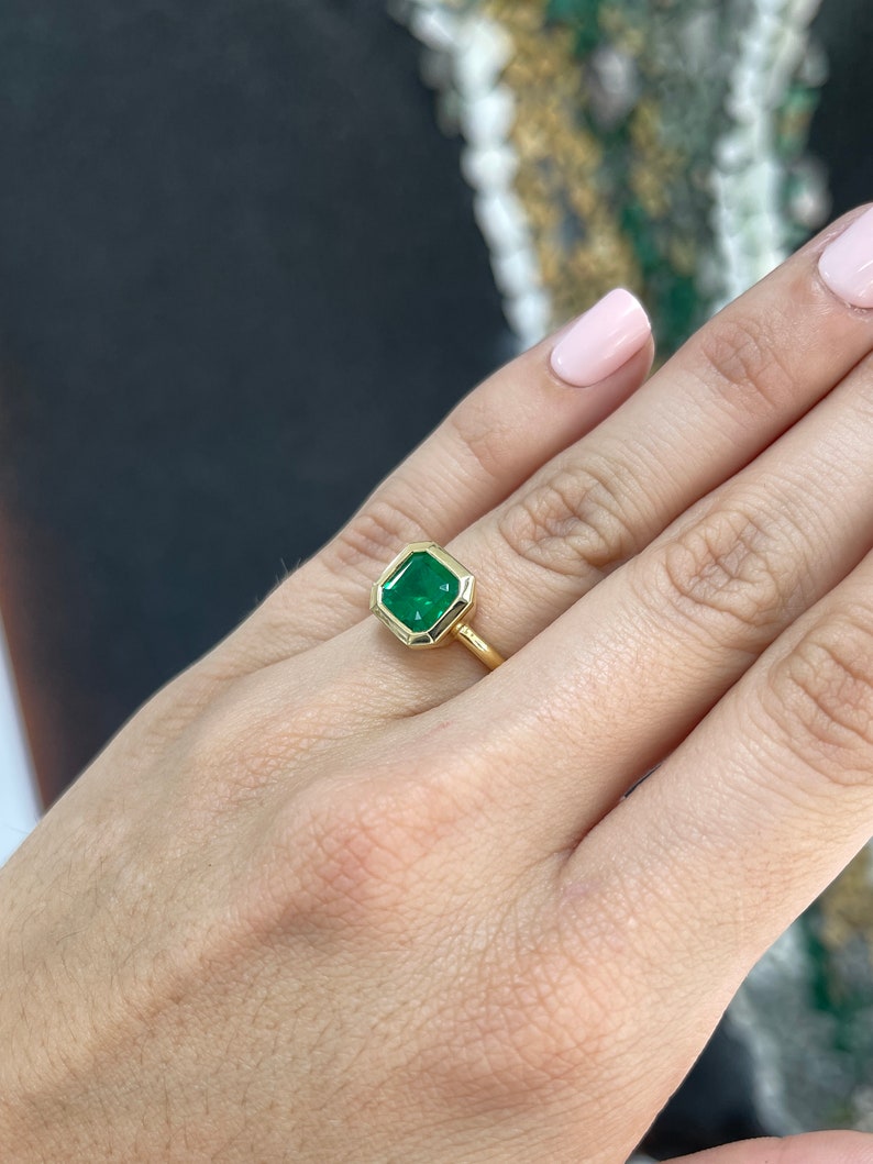 3.20cts 18K Top Grade AAA+ Emerald Asscher Classic East to West Bezel Solitaire Gold Engagement Ring - JR Colombian Emeralds