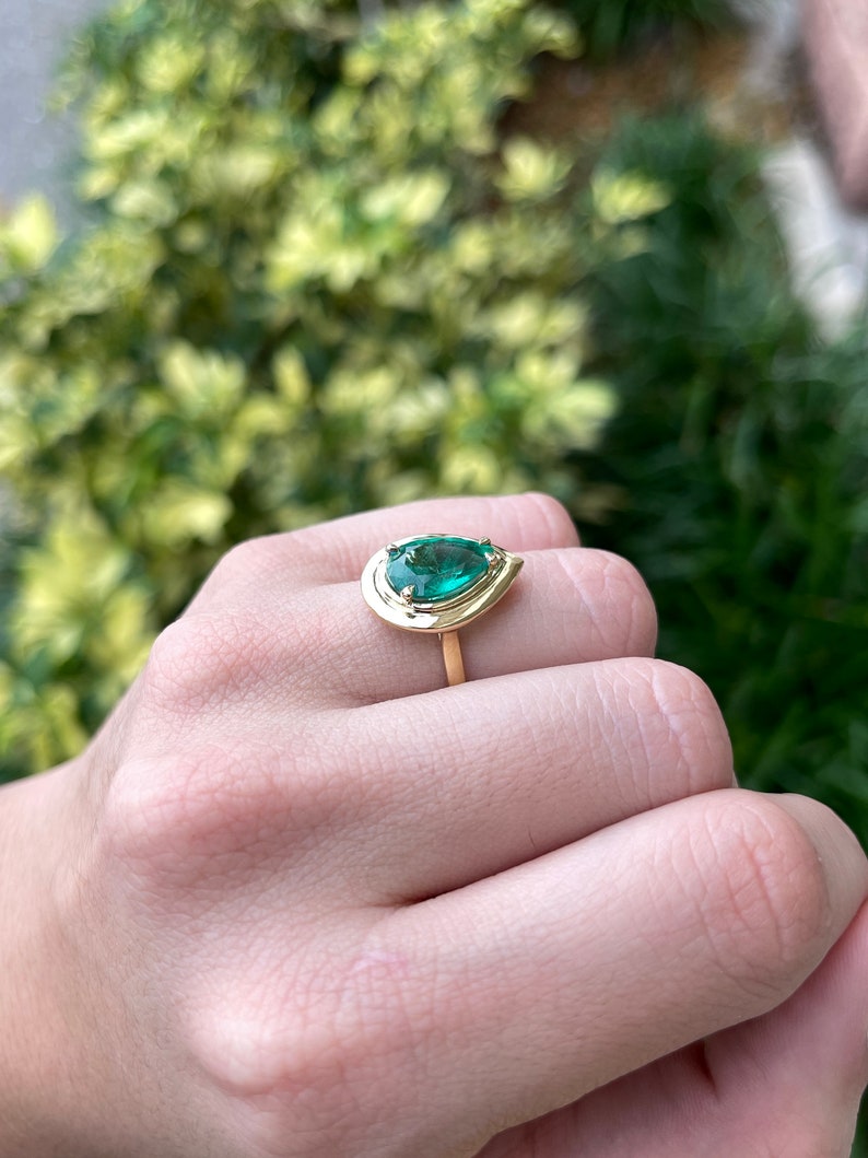 3.10ct 18K Pear Cut Emerald Dark Green Solitaire Four Prong Half Bezel Solid Gold Ring - JR Colombian Emeralds