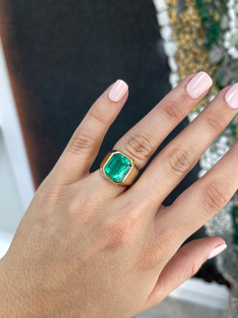 8.51ct 18K AAA Top Huge Bezel Set Mens Emerald Solitaire Gold Signet Pinky Gypsy Ring - JR Colombian Emeralds