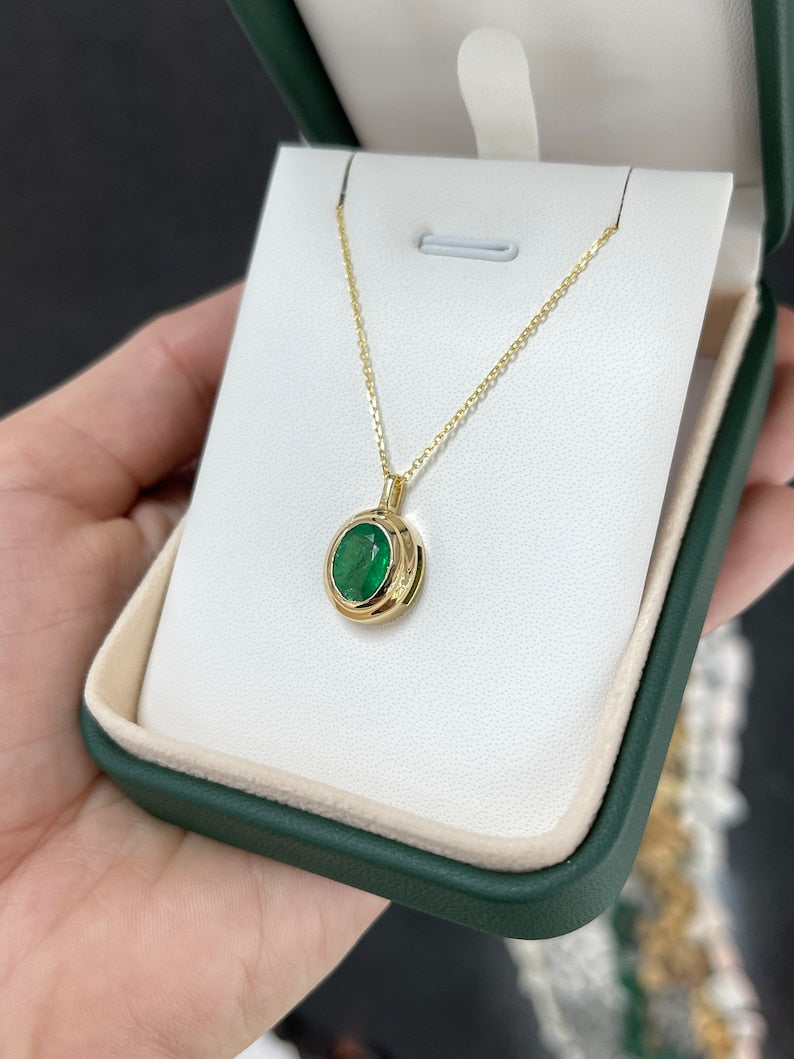 2.68ct 18K Oval Cut Emerald Unisex Solitaire Bezel Set Gold Necklace - JR Colombian Emeralds