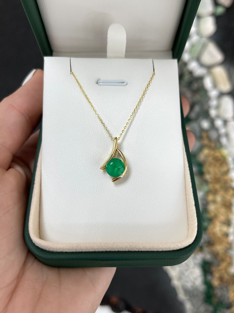 Emerald-Round Cut Solitaire Pendan