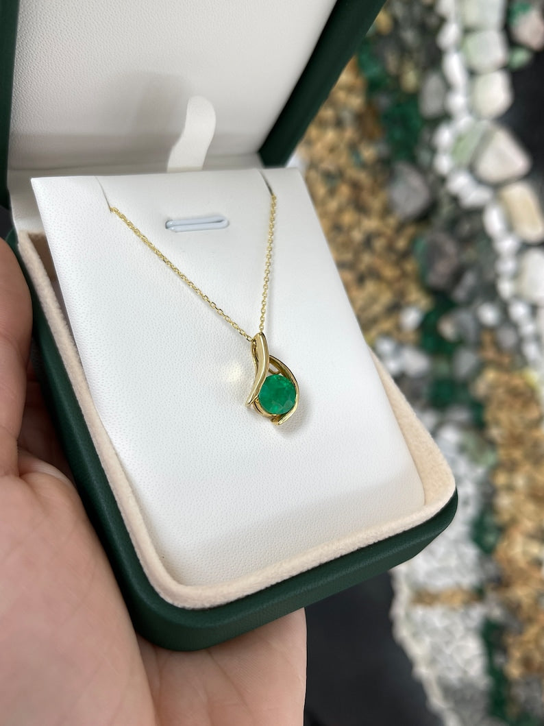 2.0ct 14K Kanji Shaped Colombian Emerald-Round Cut Solitaire Pendant Necklace - JR Colombian Emeralds