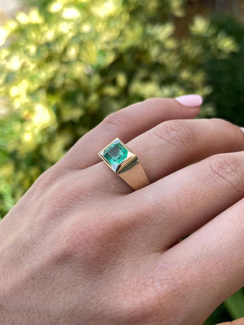 2.66cts 14K Colombian Emerald Unisex Asscher Cut Solitaire Bold Bezel Gypsy Ring - JR Colombian Emeralds