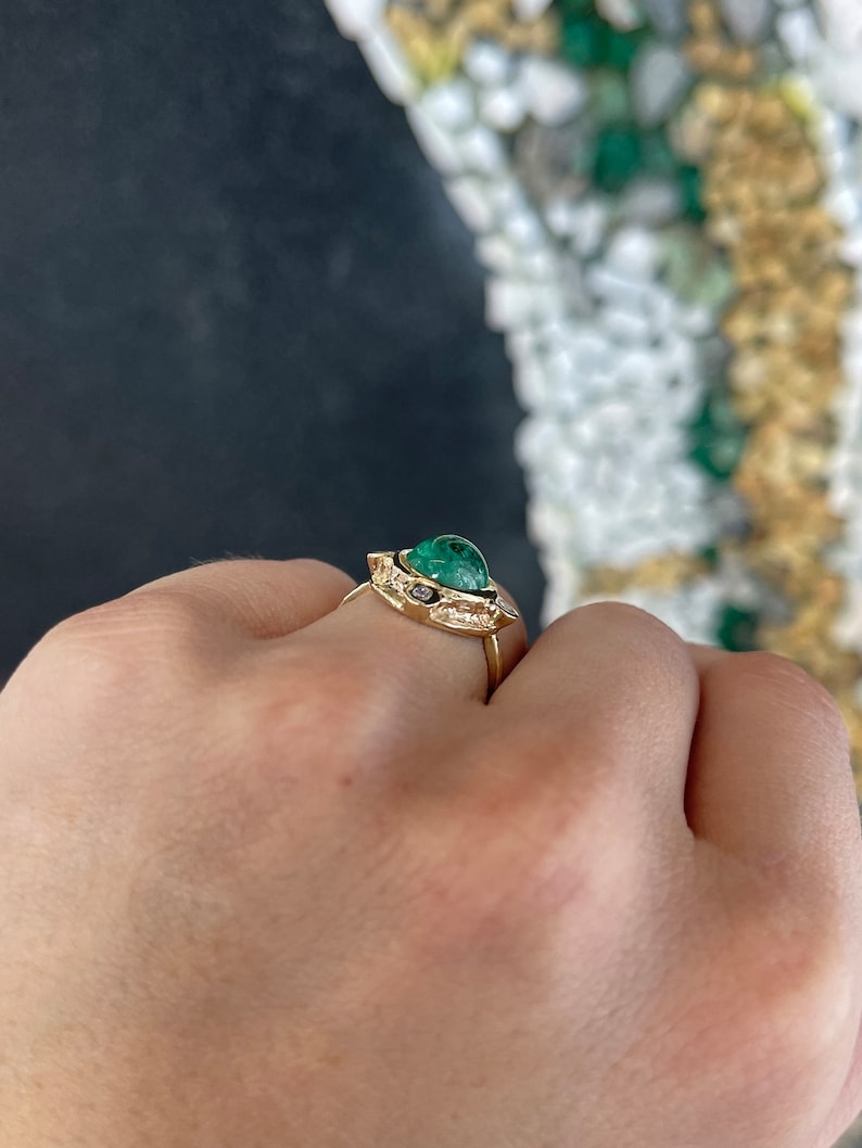 5.45tcw 14K Rare Oval Cabochon Cut Medium Bluish Green Vintage Styled Emerald & Diamond Accent Ring