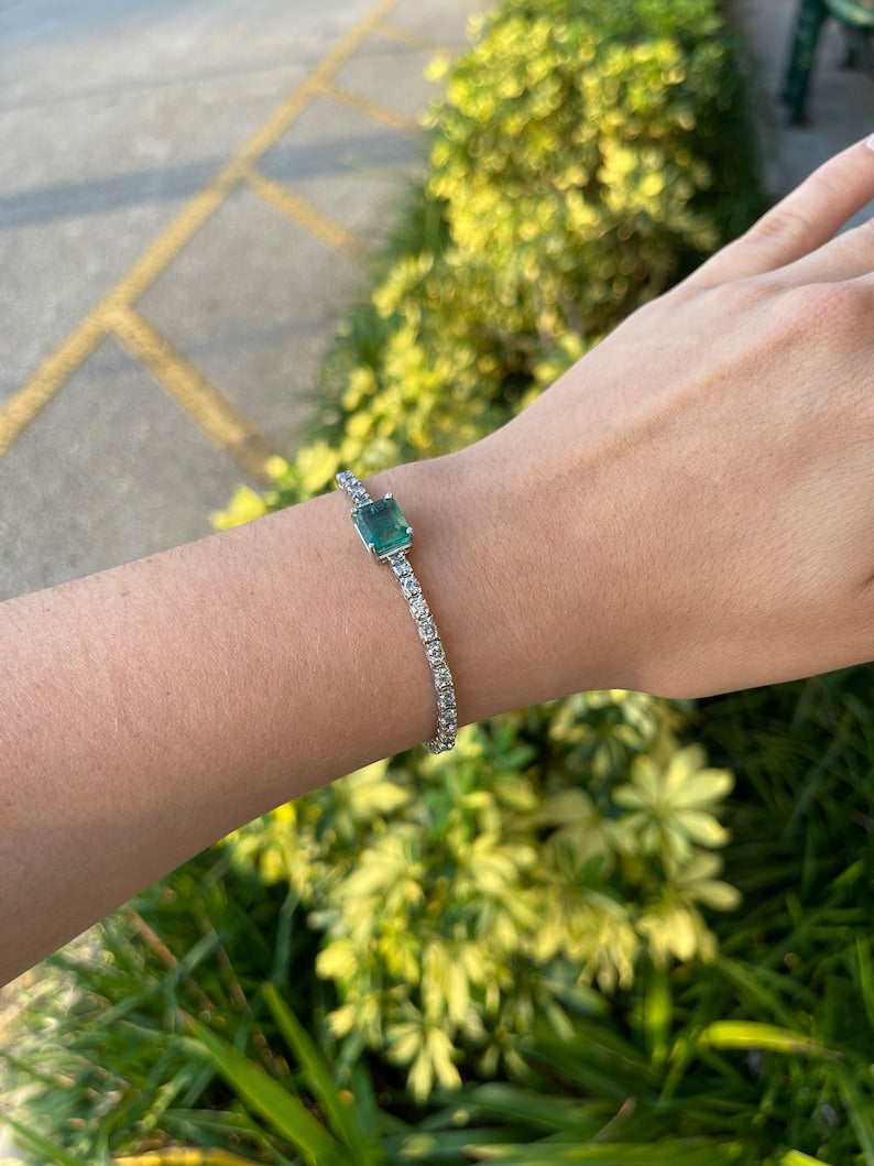 Deep Bluish Green Emerald in White Gold Bracelets