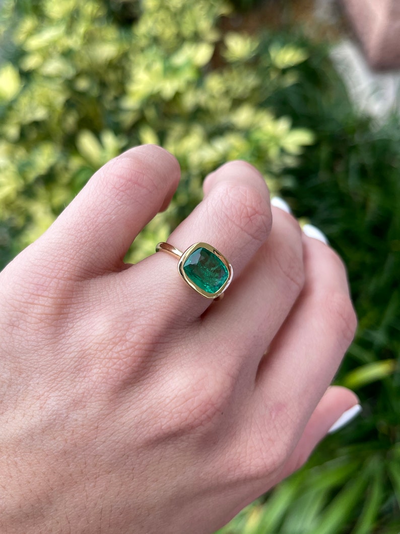 3.48ct 18K Vivid Green Horizontal Contemporary East To West Bezel Cushion Emerald Engagement  Ring - JR Colombian Emeralds