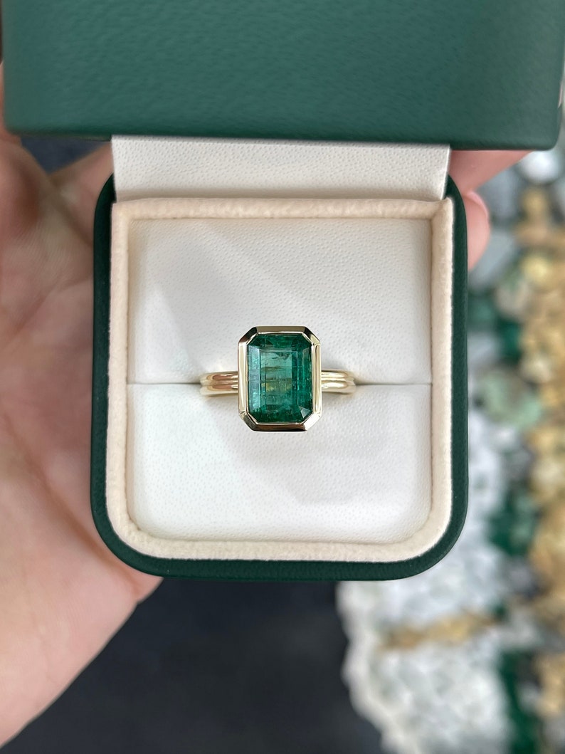 4.45ct 14K Natural Vertical Emerald Bezel Solitaire Split Shank Gold Anniversary Engagement Ring - JR Colombian Emeralds