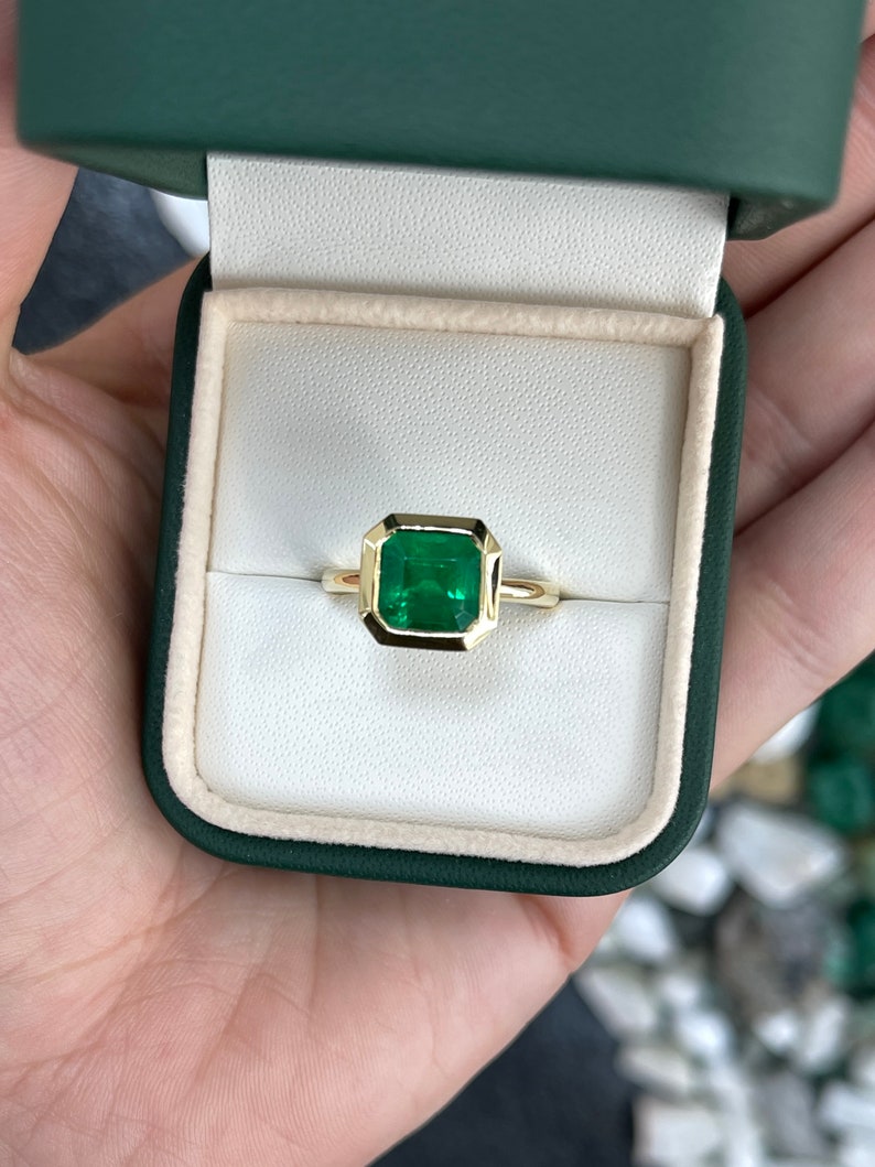 3.20cts 18K Top Grade AAA+ Emerald Asscher Classic East to West Bezel Solitaire Gold Engagement Ring - JR Colombian Emeralds