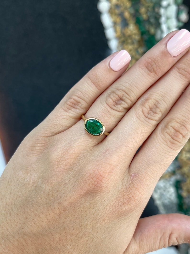 2.75ct 18K East To West Oval Dark Vivid Green Emerald Solitaire Stackable Bezel Yellow Gold Promise Ring - JR Colombian Emeralds