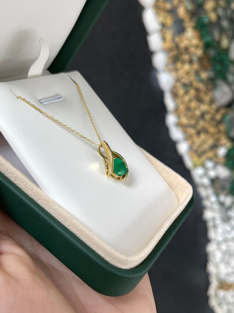 2.0ct 14K Kanji Shaped Colombian Emerald-Round Cut Solitaire Pendant Necklace - JR Colombian Emeralds