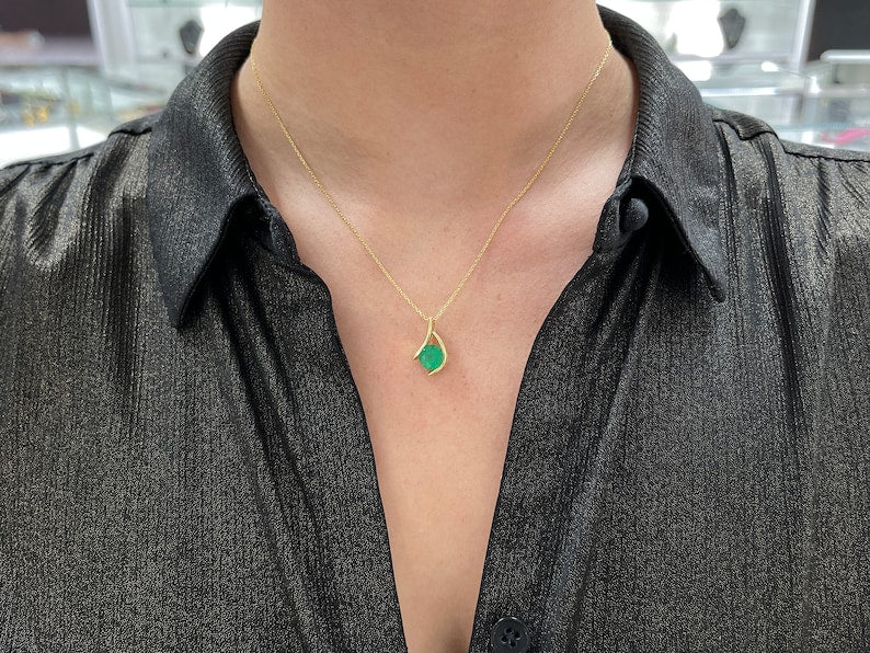 2.0ct 14K Kanji Shaped Colombian Emerald-Round Cut Solitaire Pendant Necklace - JR Colombian Emeralds