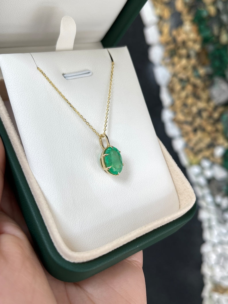 3.0 Carat Rich Green Emerald Solitaire Oval 6-Claw Prong Gold Modern Pendant Necklace - JR Colombian Emeralds