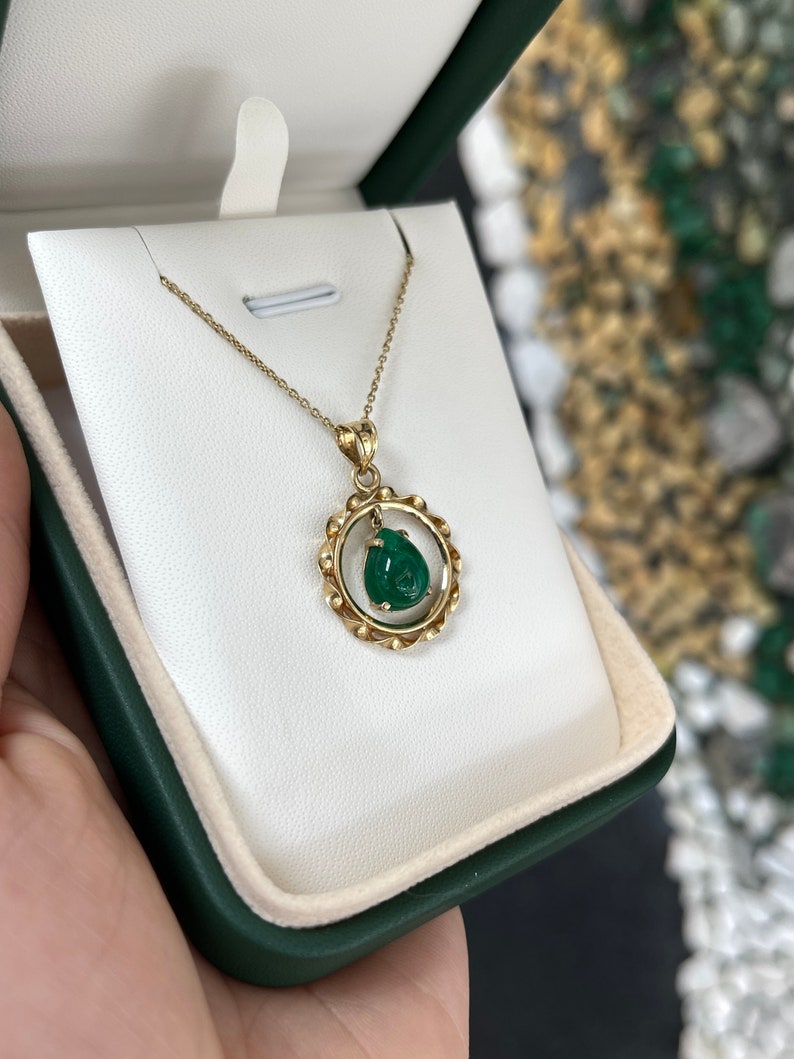 3.75cts 14K Natural Emerald Pear Cut Cabochon Vintage Solitaire Anniversary Pendant Necklaces - JR Colombian Emeralds