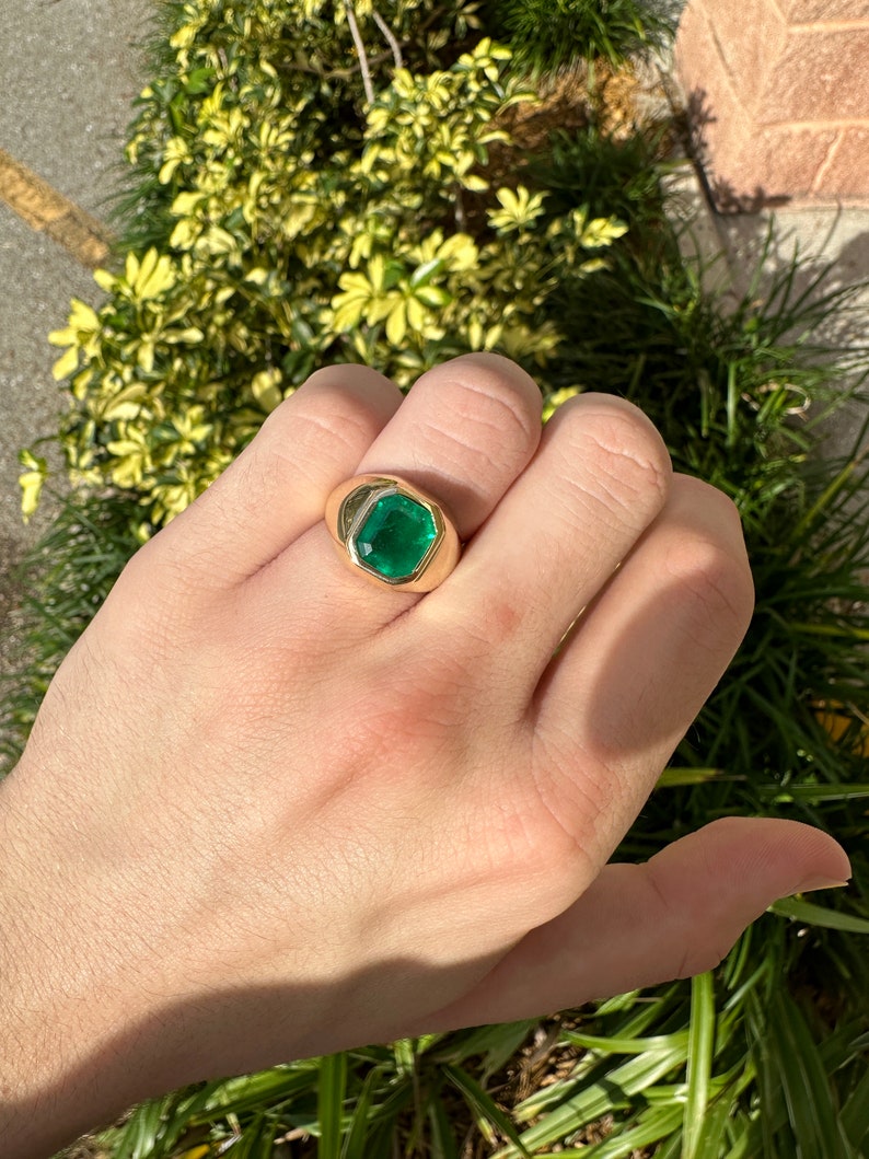 Dark Green Emerald Signet Ring