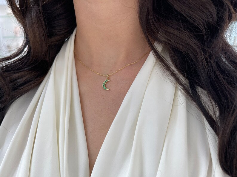 0.40-Carats 14K Real Natural Gold Emerald Round Cut Crescent Half Moon Pendant Necklace