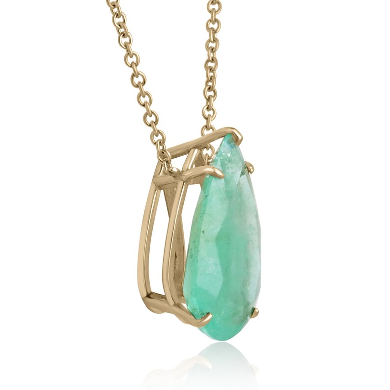 Teardrop Emerald Pendant Necklace in Gold