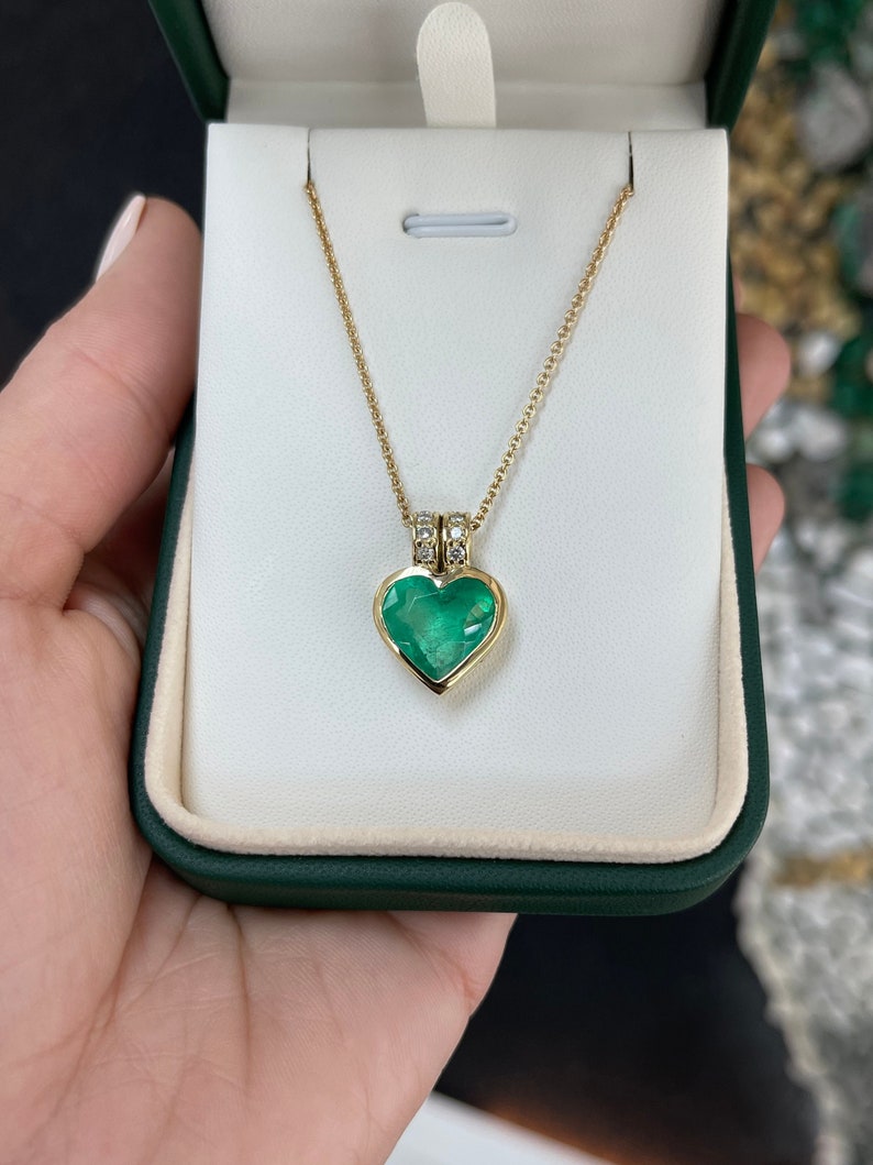 Heart Cut Emerald Solid Gold Necklace