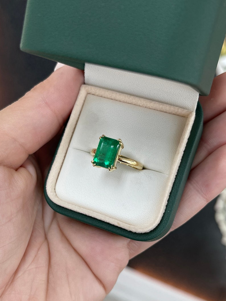 3.05cts AAA Emerald Solitaire 18K Gold Engagement Gold Ring - JR Colombian Emeralds