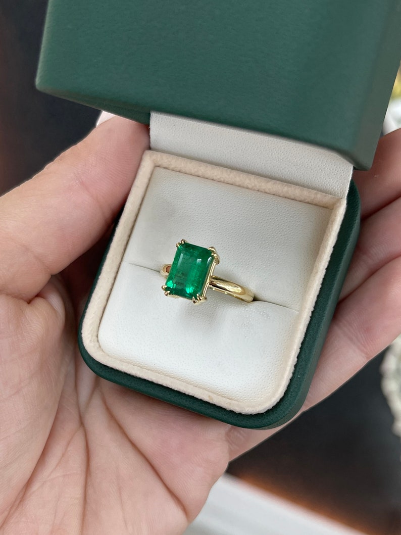3.05cts AAA Emerald Solitaire 18K Gold Engagement Gold Ring