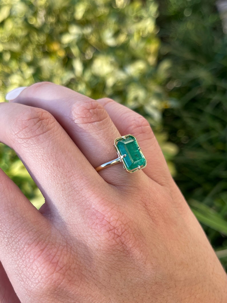 5.76cts 14K 4 Prong Offset Georgian Emerald Cut Solitaire Gold Ring - JR Colombian Emeralds