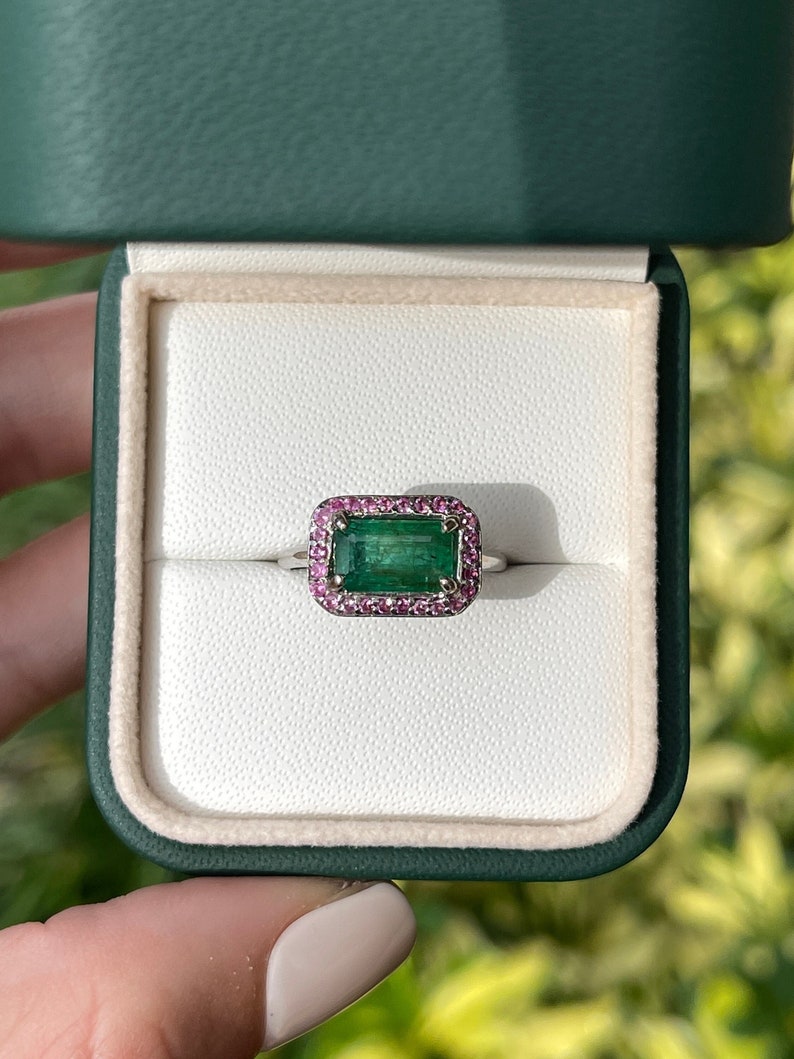 Emerald  Halo East to West Ring