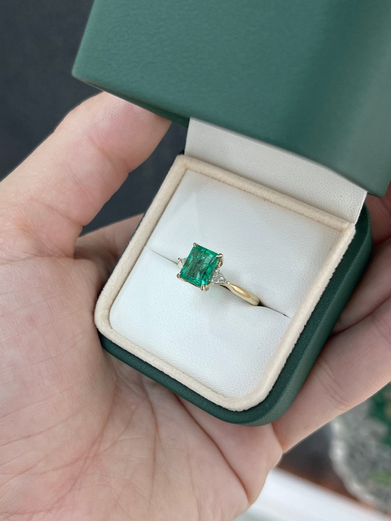 2.45tcw 18K Yellow Gold Natural Emerald Cut Trillion Diamond Prong Set Dark Green 3 Stone Ring - JR Colombian Emeralds