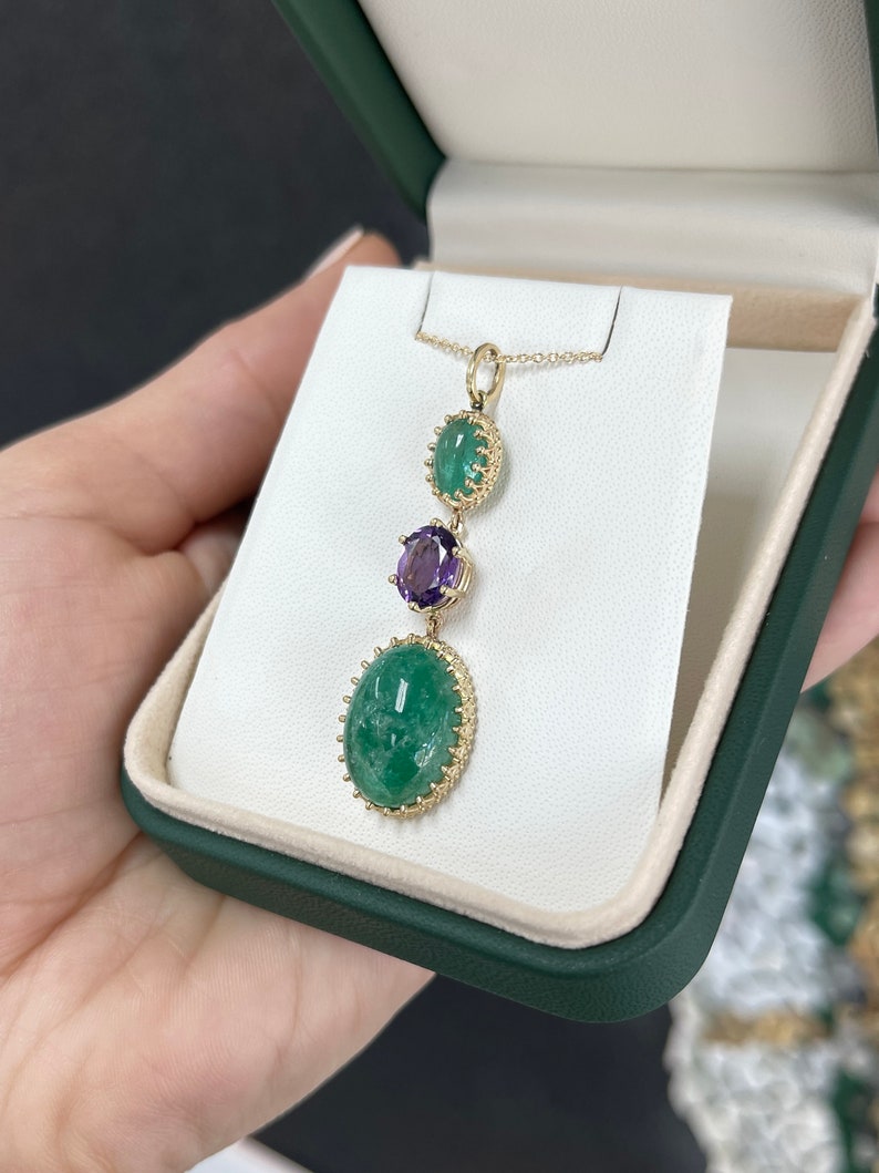 16.47tcw 14K Natural Oval Cut Cabochon Emerald & Amethyst Vintage Inspired Necklace - JR Colombian Emeralds