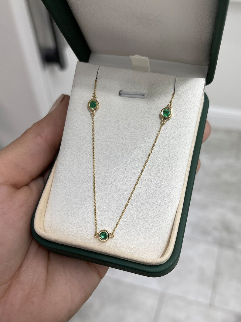 0.80tcw 14K Natural Emerald Round Cut By The Yard Chain Gold Necklace