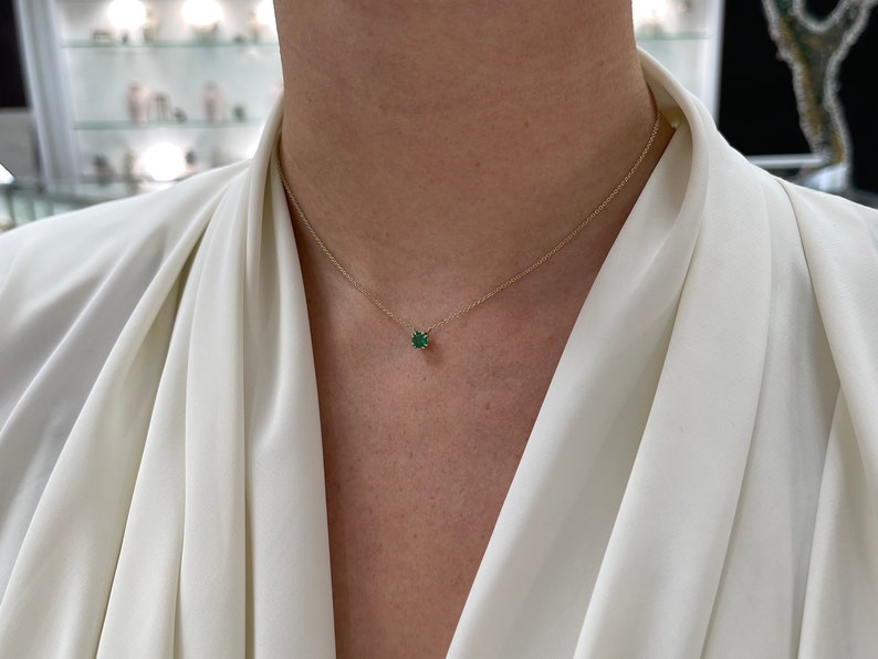 Natural Round Cut Emerald Solitaire Necklace