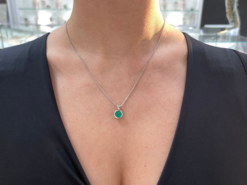 1.75ct 14K Gold Dark Vivid Green Emerald Round Cut Solitaire Bezel Set Pendant Necklace - JR Colombian Emeralds