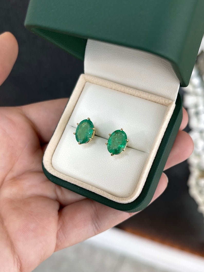 Emerald 18K Gold Studs Earrings