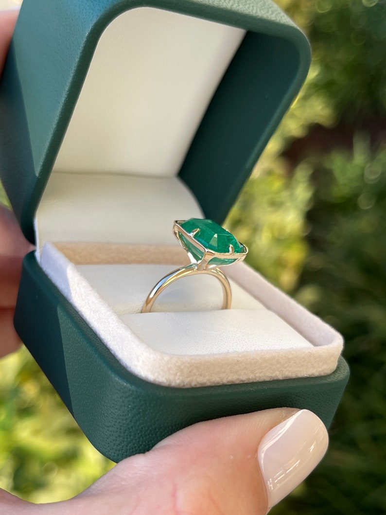 5.76cts 14K 4 Prong Offset Georgian Emerald Cut Solitaire Gold Ring - JR Colombian Emeralds