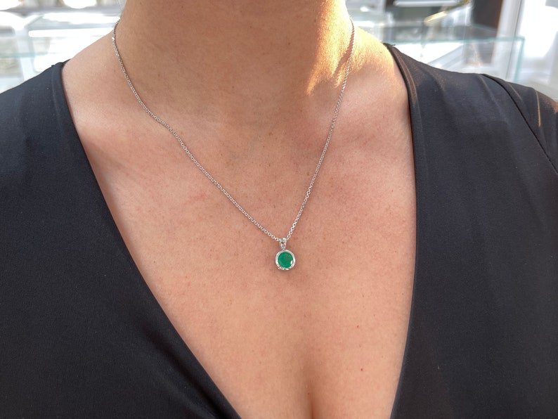 1.75ct 14K Gold Dark Vivid Green Emerald Round Cut Solitaire Bezel Set Pendant Necklace - JR Colombian Emeralds