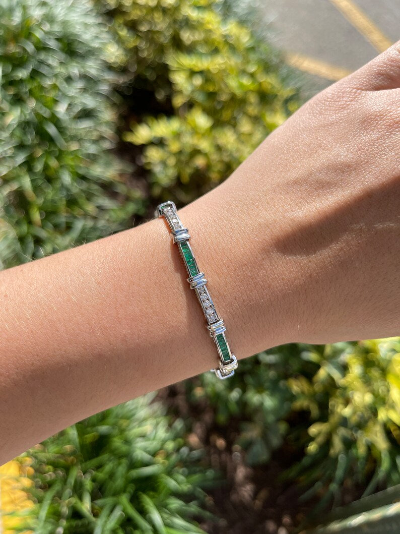 Emerald & Round Cut Unisex Diamond Bracelet