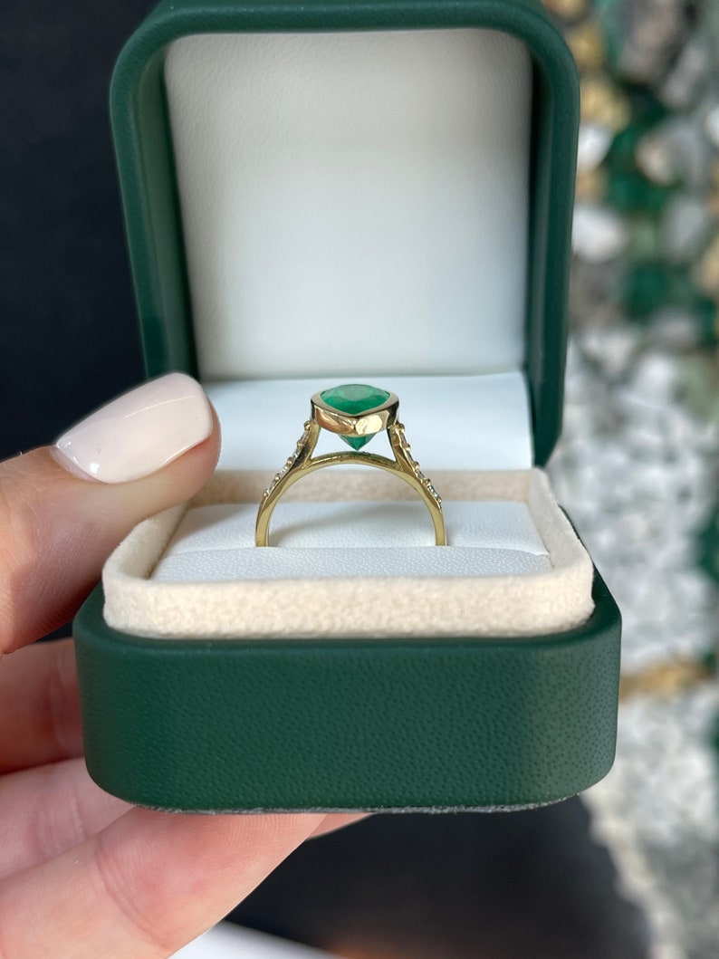 3.36tcw 18K Gold Bezel Emerald Pear Cut & Diamond Accent Engagement Ring - JR Colombian Emeralds