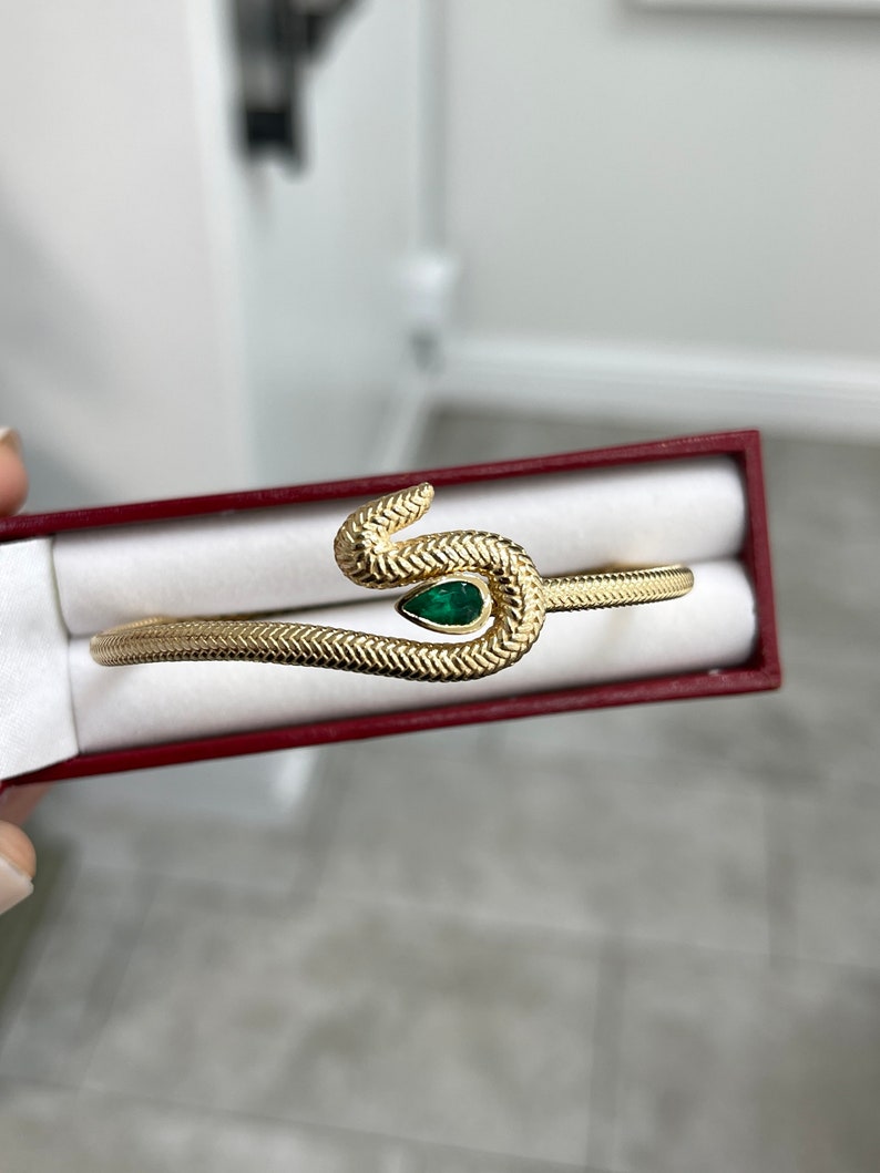 Vivid Dark Green Emerald Snake Jewelry